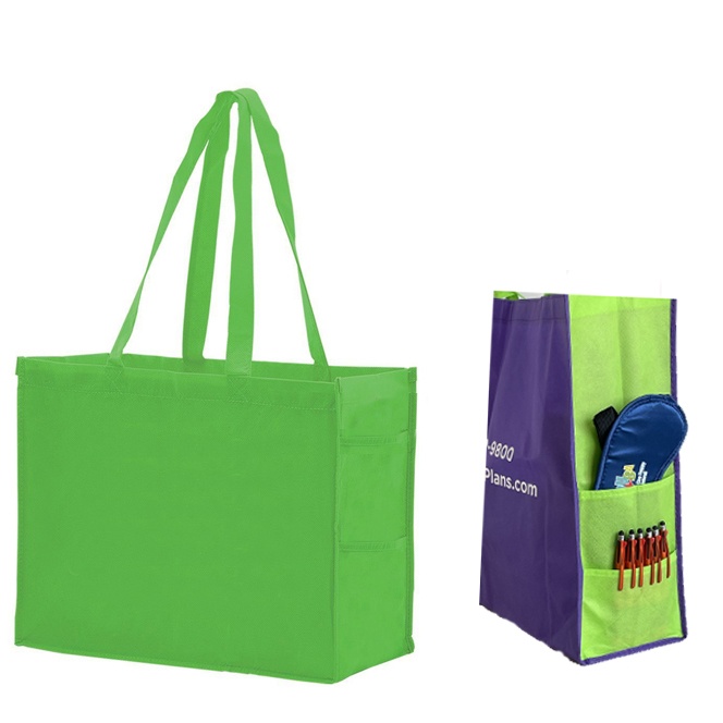 Convenient Tote with Side Gusset Pockets